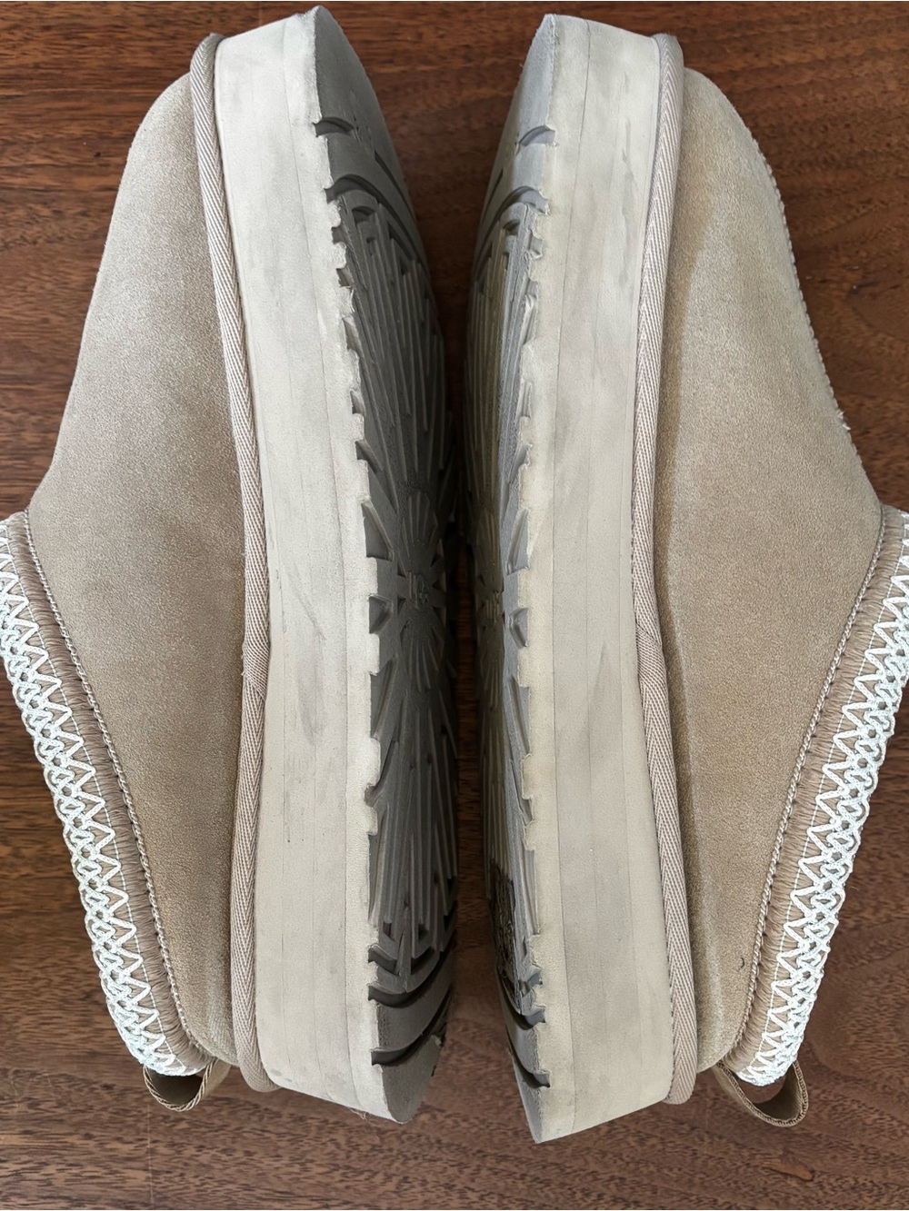 UGG Slip-On Suede Mules in Tan Women Size 11 - Picture 9 of 14